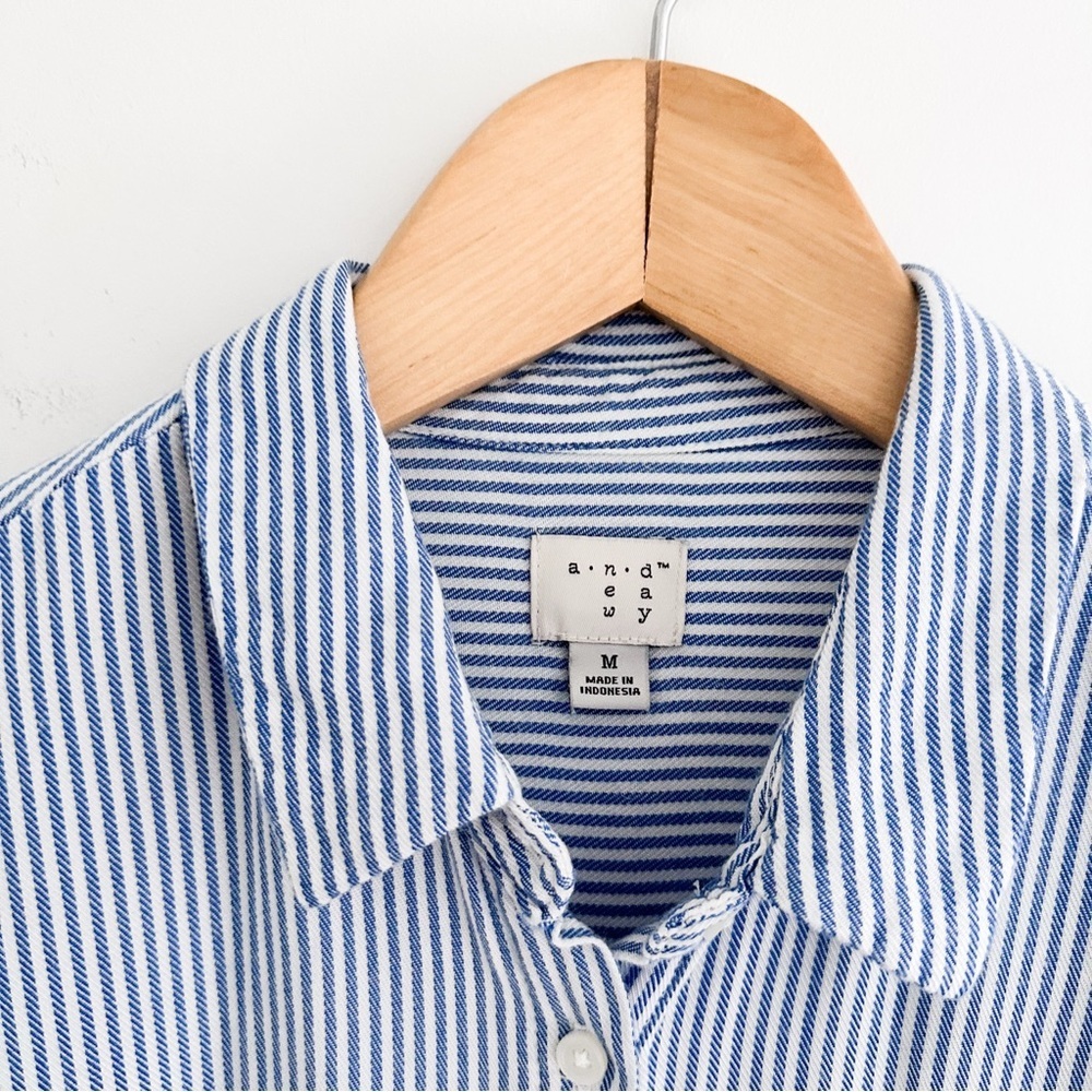 A New Day Blue & White Striped Button Down Shirt Size Medium - Picture 2 of 8